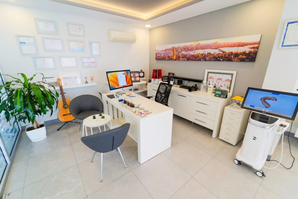 Dental Smile Art Consultation room