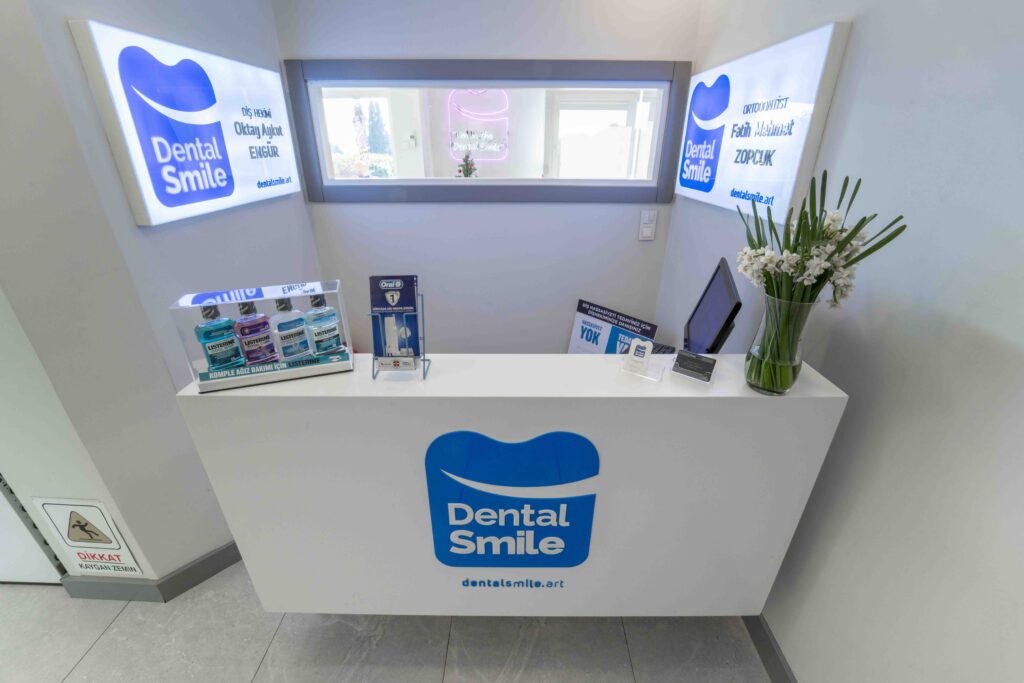 Dental Smile Art Reception